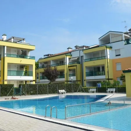 Three With Large Terrace 아파트 비비오네